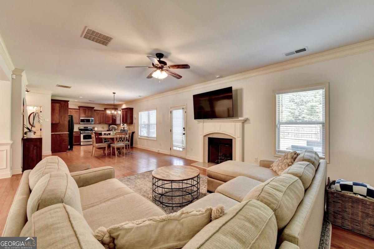 5691 Crest Hill Drive Property Photo 19