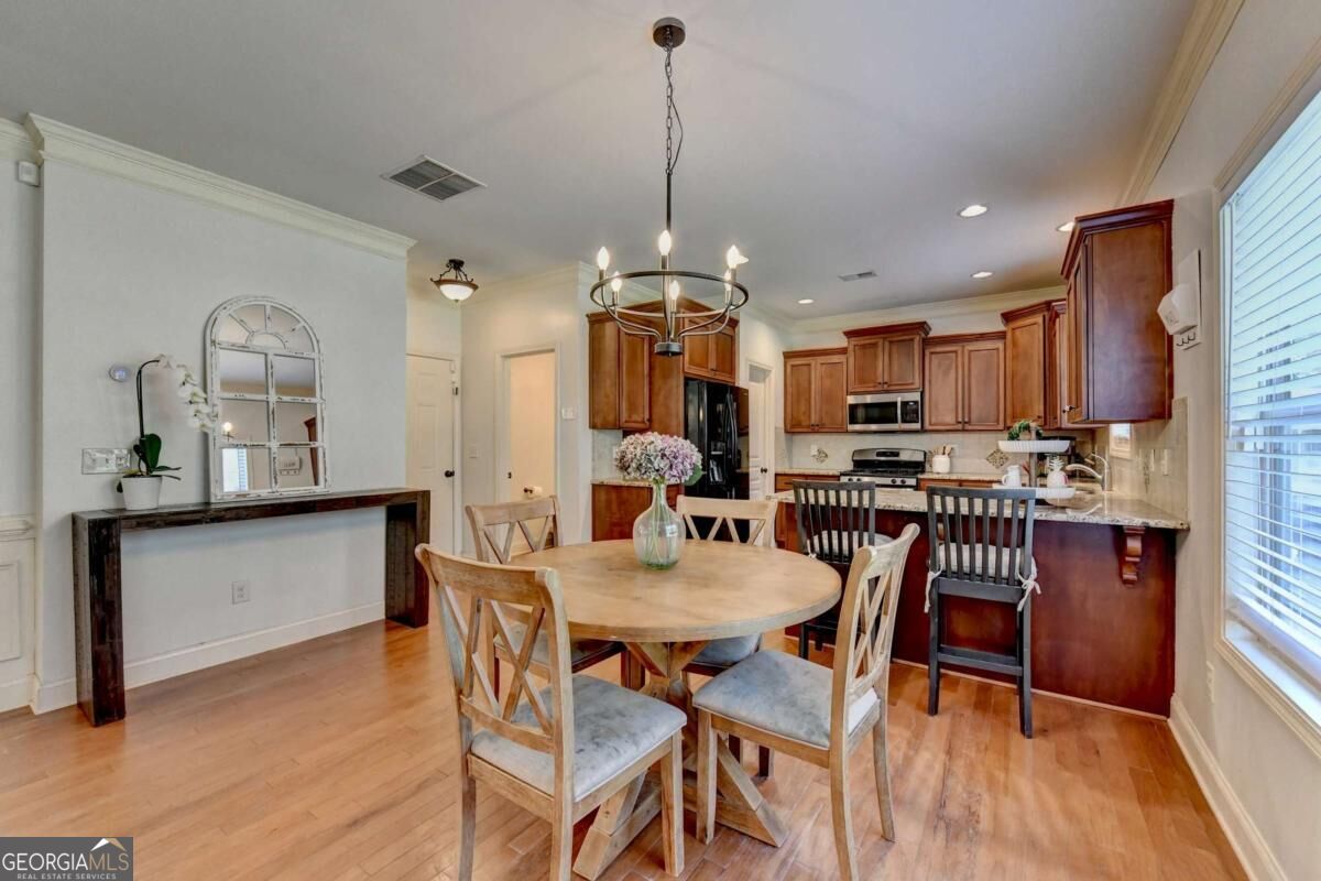 5691 Crest Hill Drive Property Photo 22