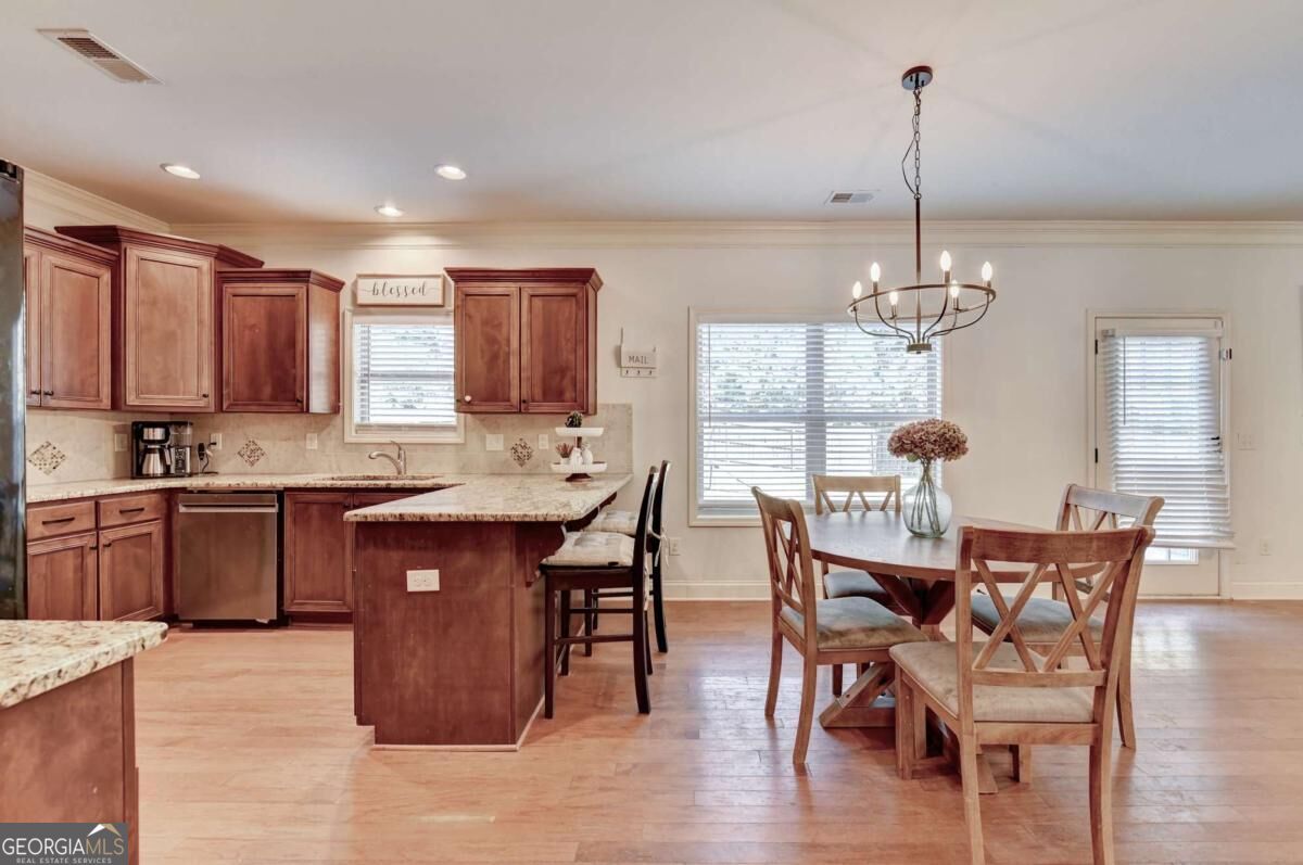5691 Crest Hill Drive Property Photo 25