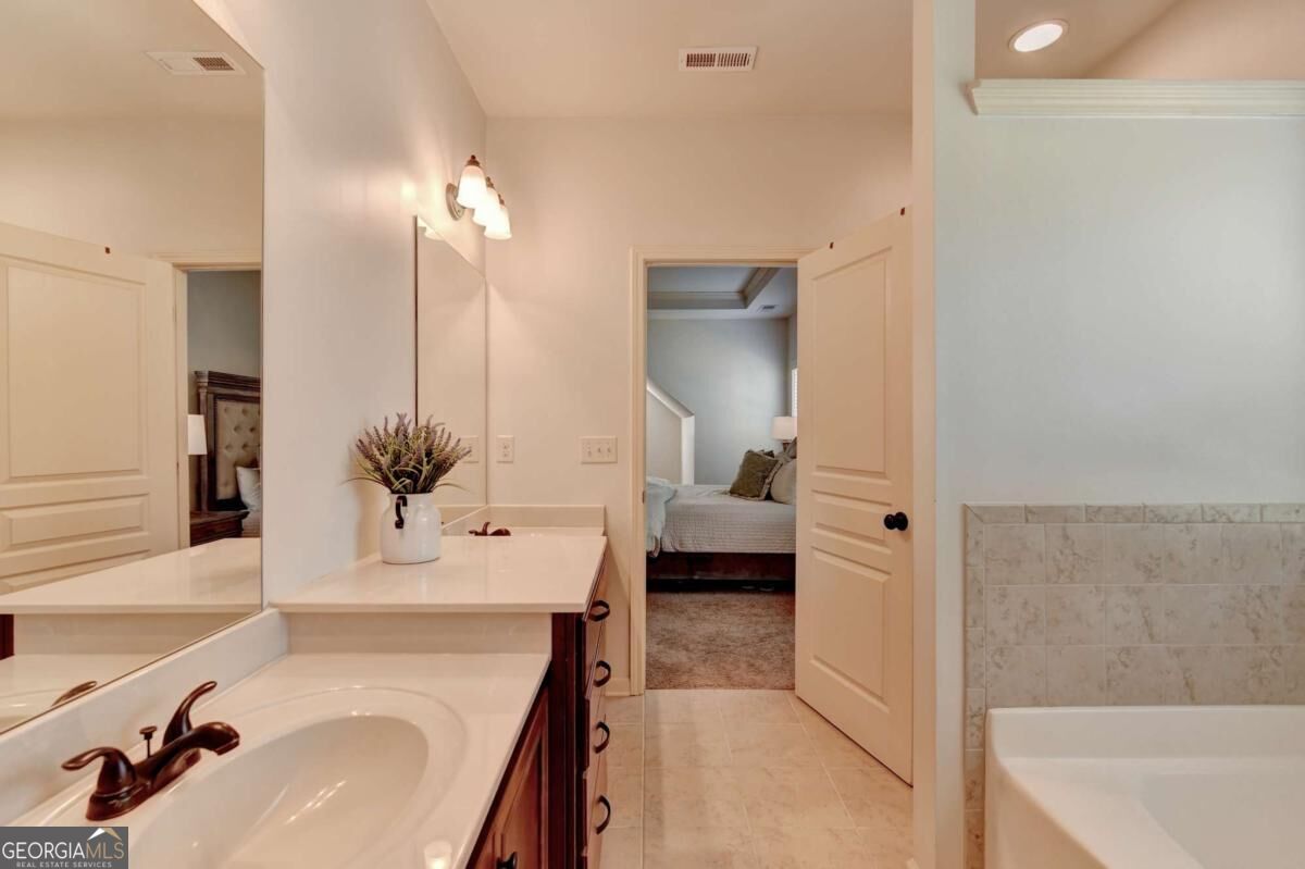 5691 Crest Hill Drive Property Photo 59