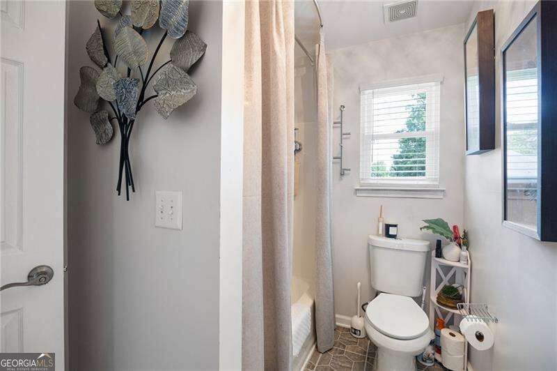 9396 Woodlawn Drive Property Photo 21