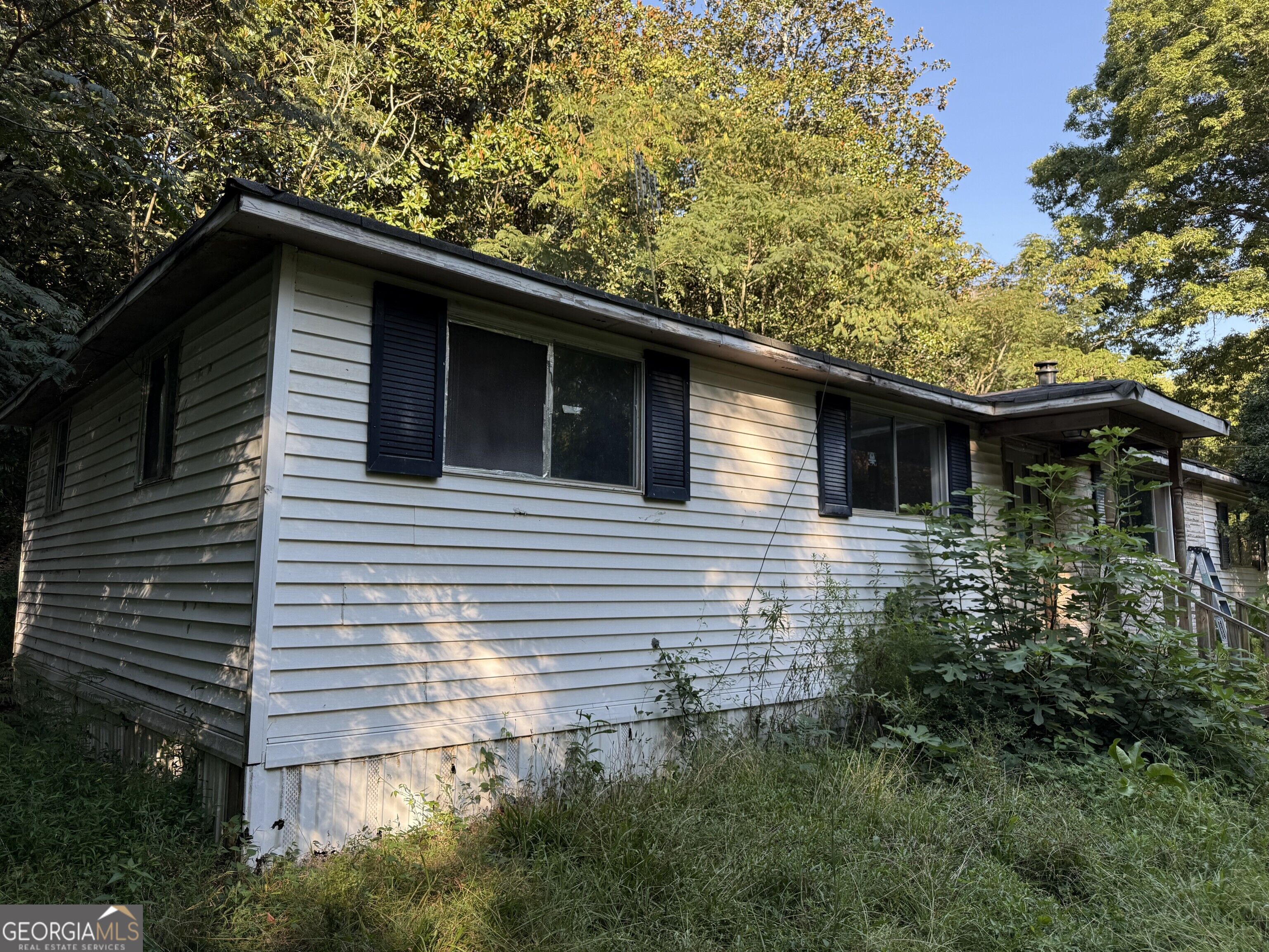 11 Falcon Drive Property Photo 3