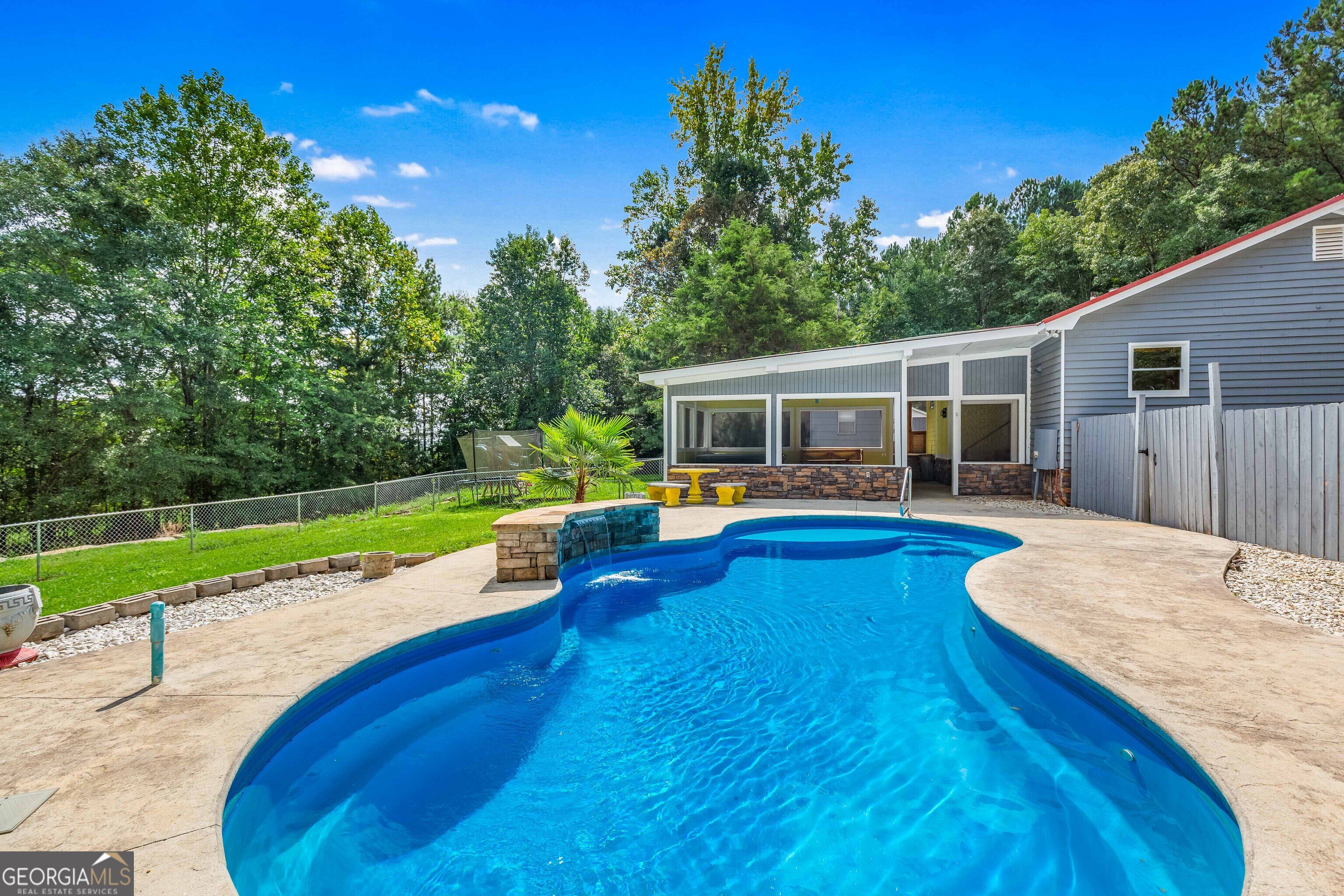 214 Paul Smith Road Property Photo 40