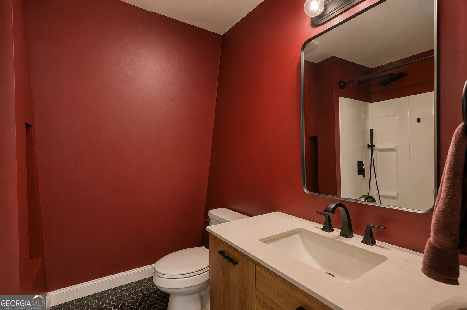 555 Freeman Drive Property Photo 8