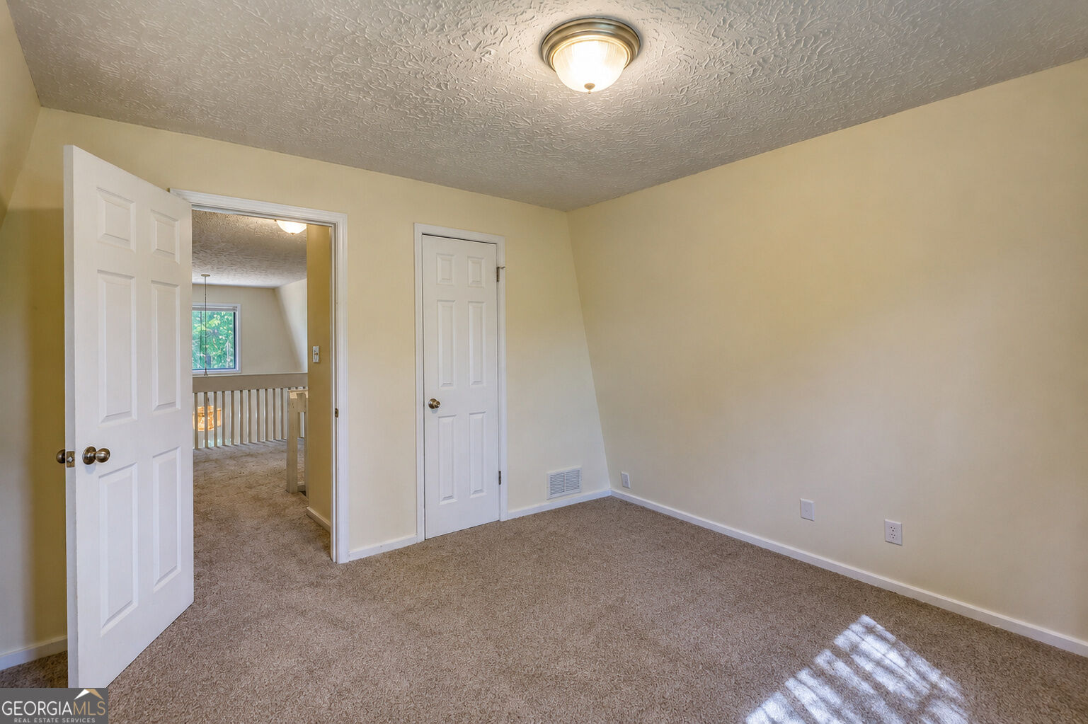 555 Freeman Drive Property Photo 20
