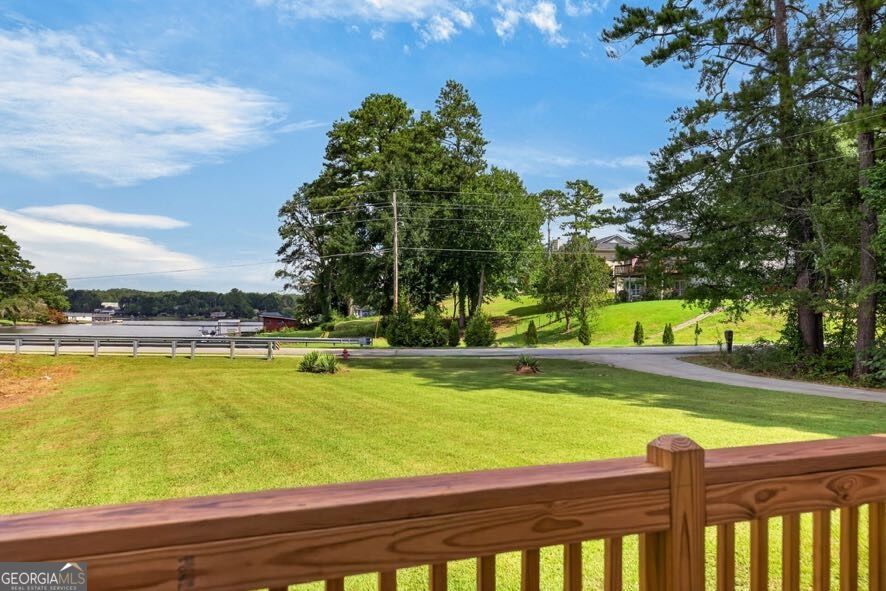 743 Almon Road Property Photo 4