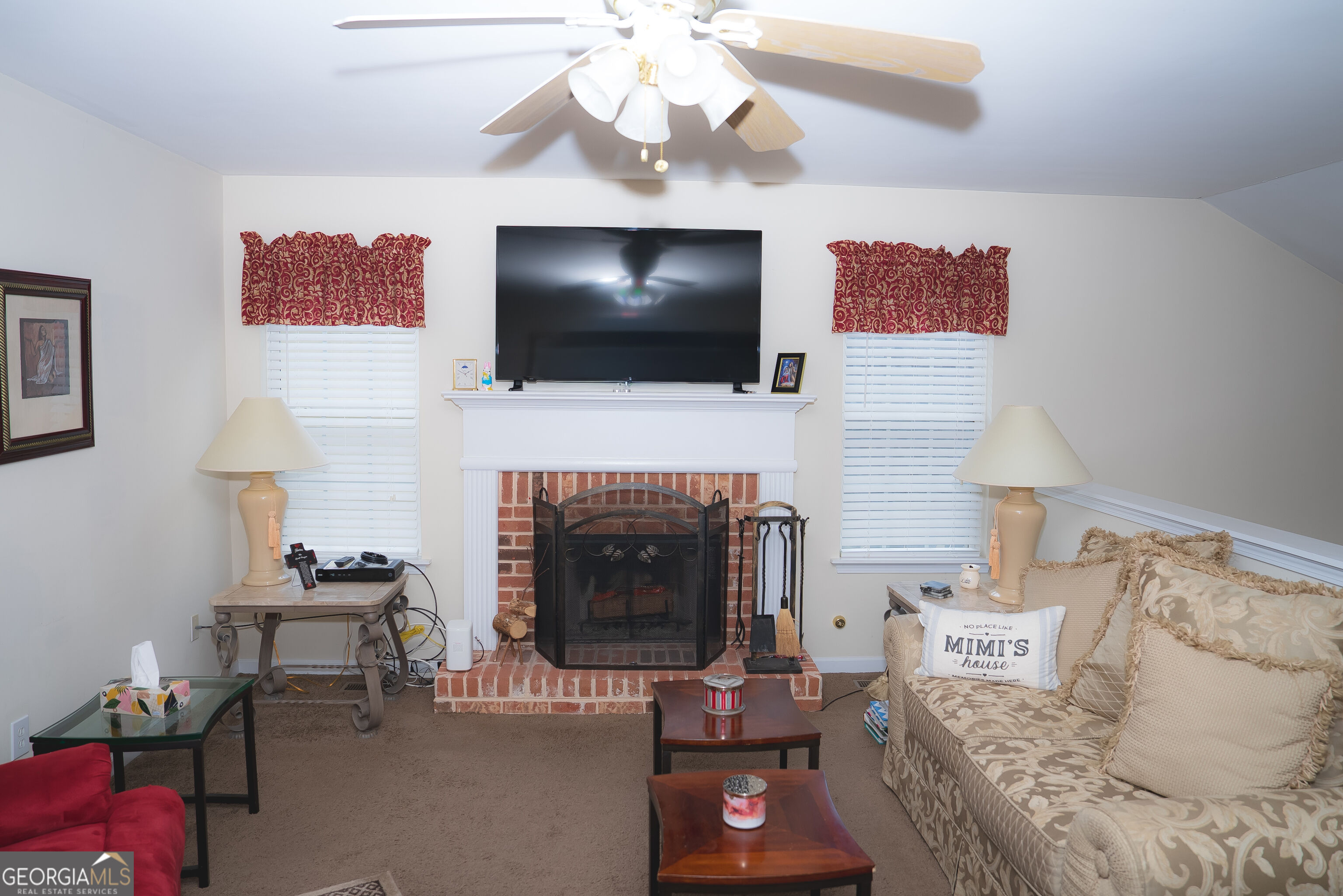 1901 Oakbluff Drive Property Photo 6