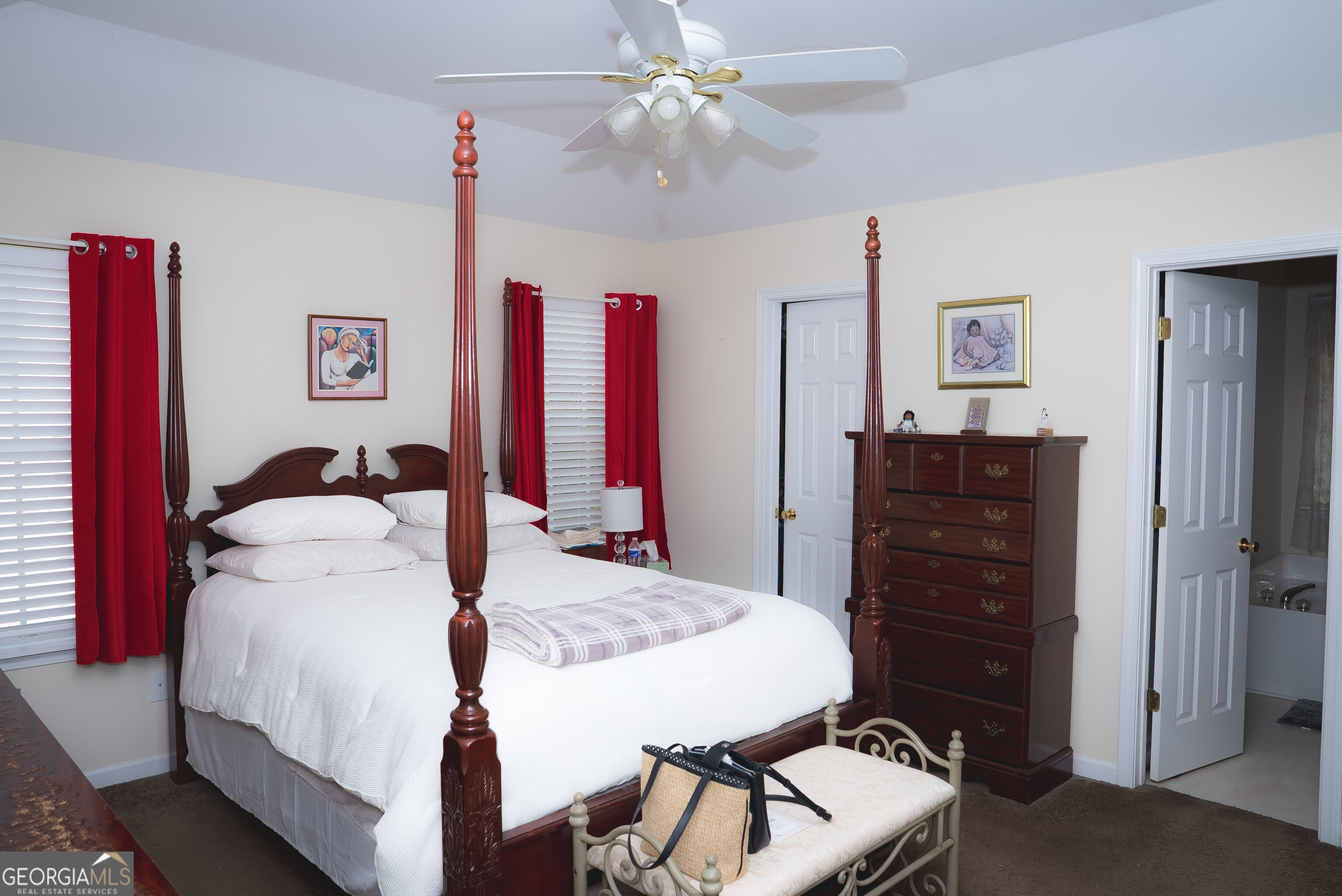 1901 Oakbluff Drive Property Photo 12