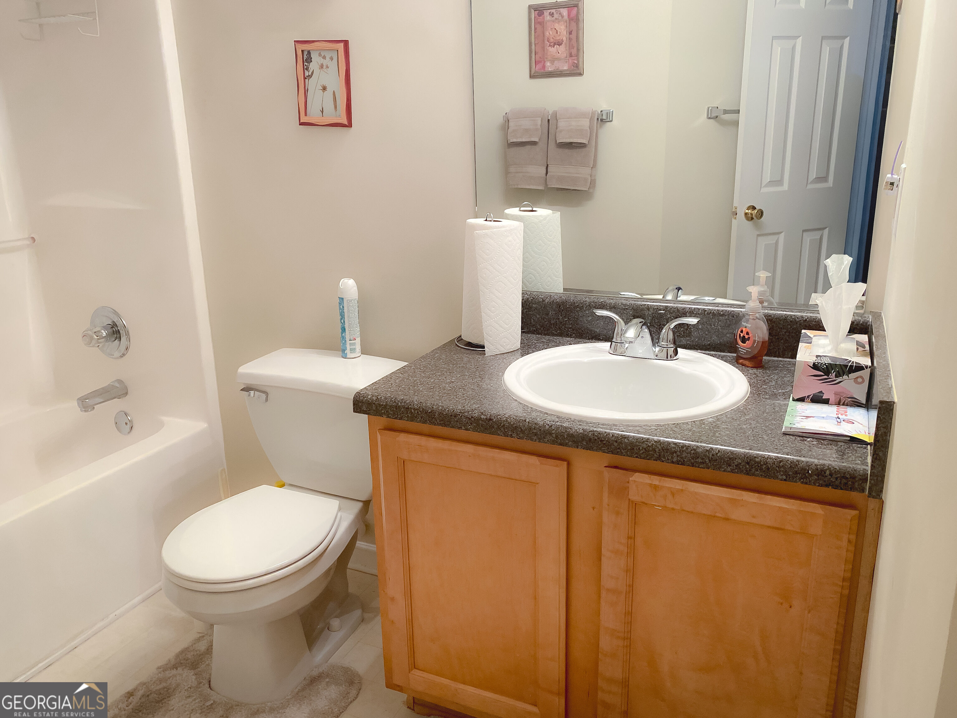1901 Oakbluff Drive Property Photo 16