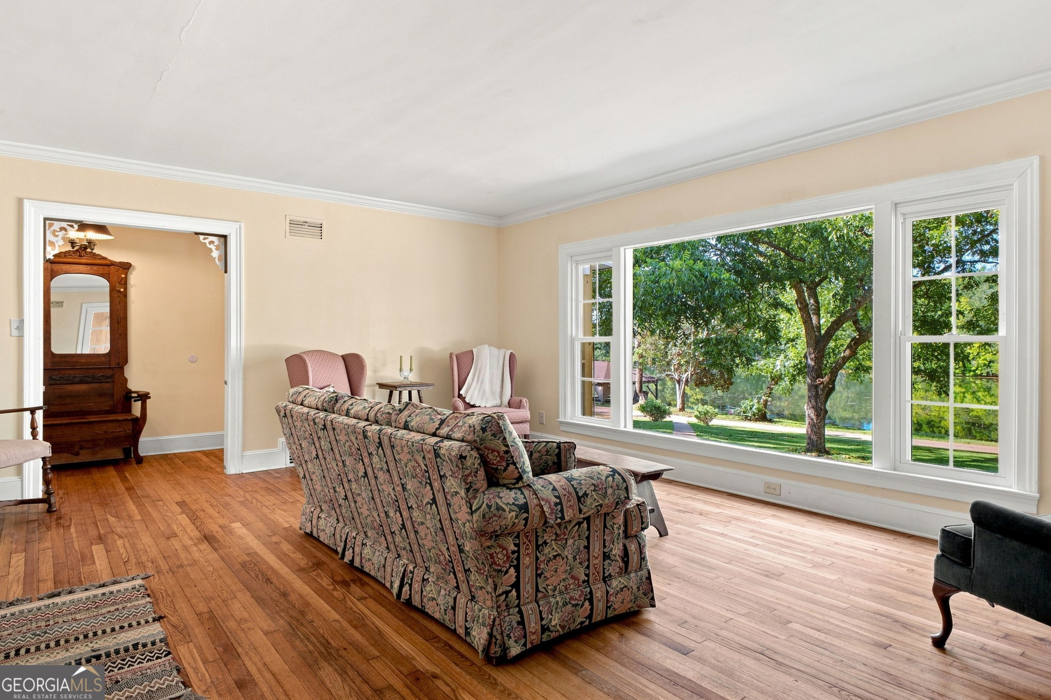 8 Perry Farm Road Sw Property Photo 7