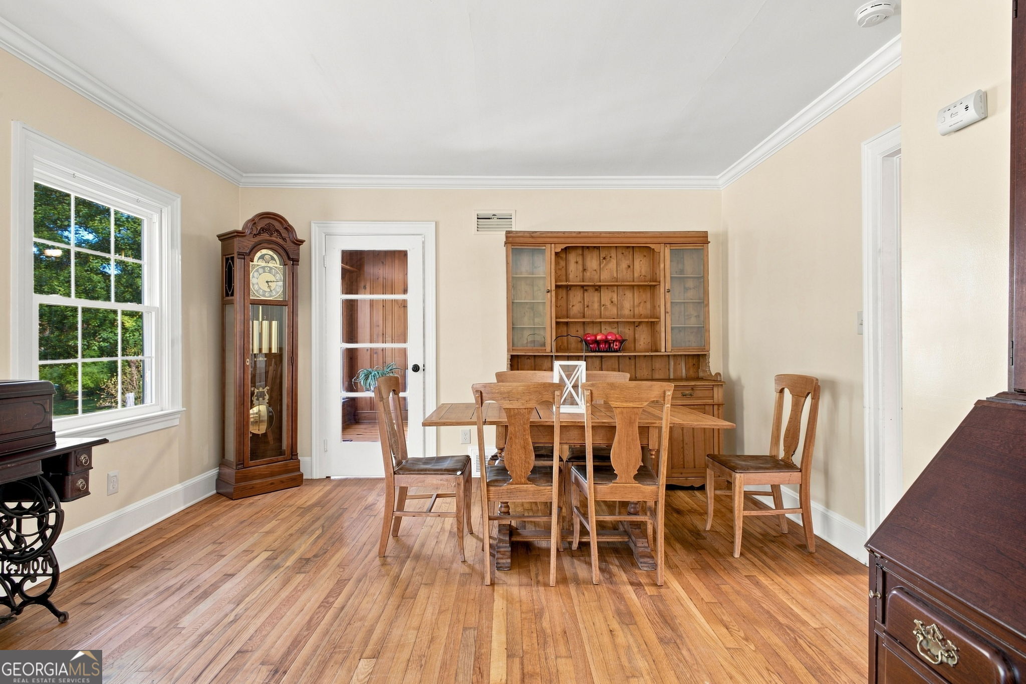 8 Perry Farm Road Sw Property Photo 9