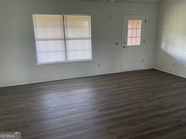 129 Cherry St. Property Photo 4