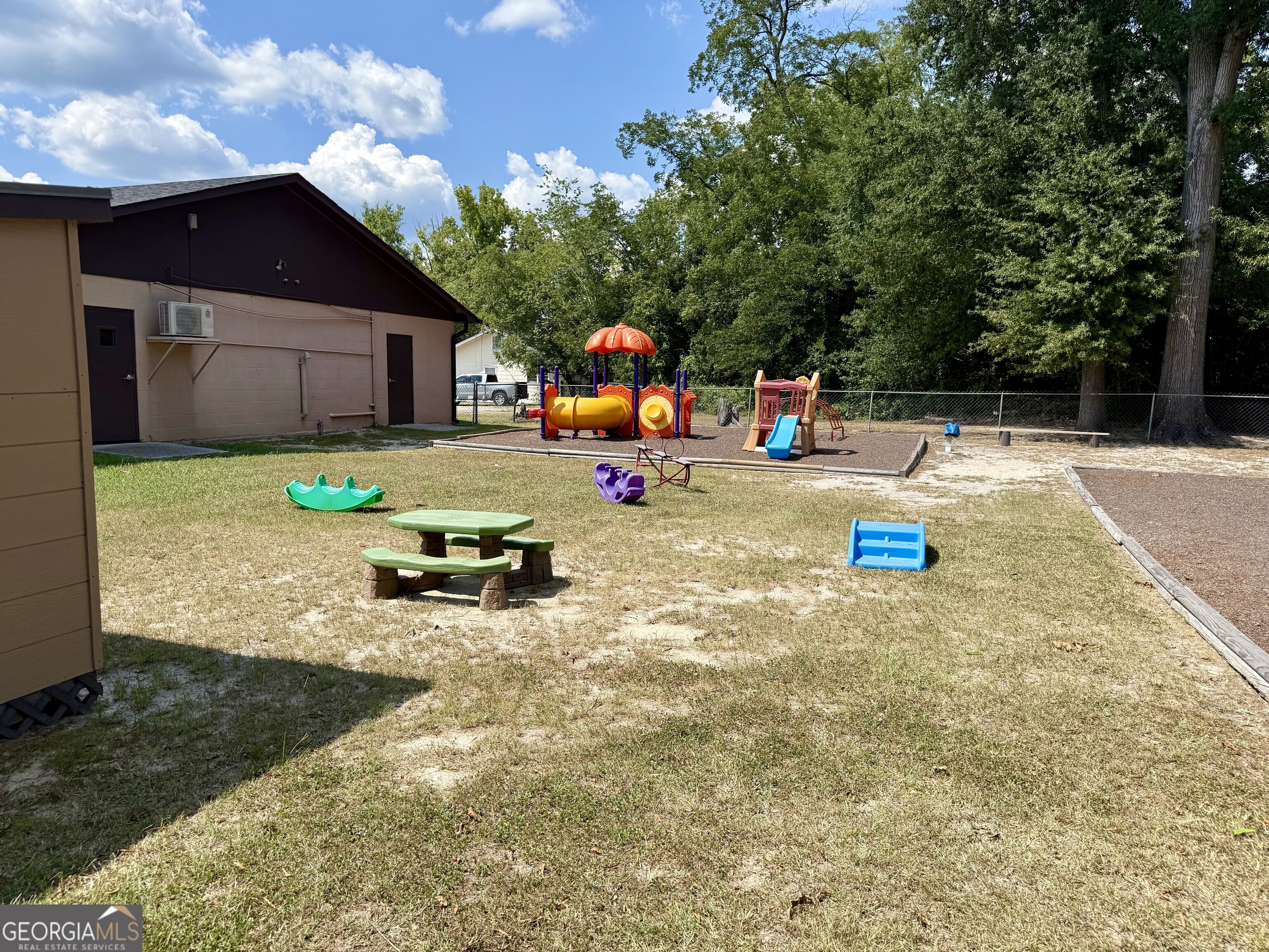 416 Jackson Street Property Photo 9