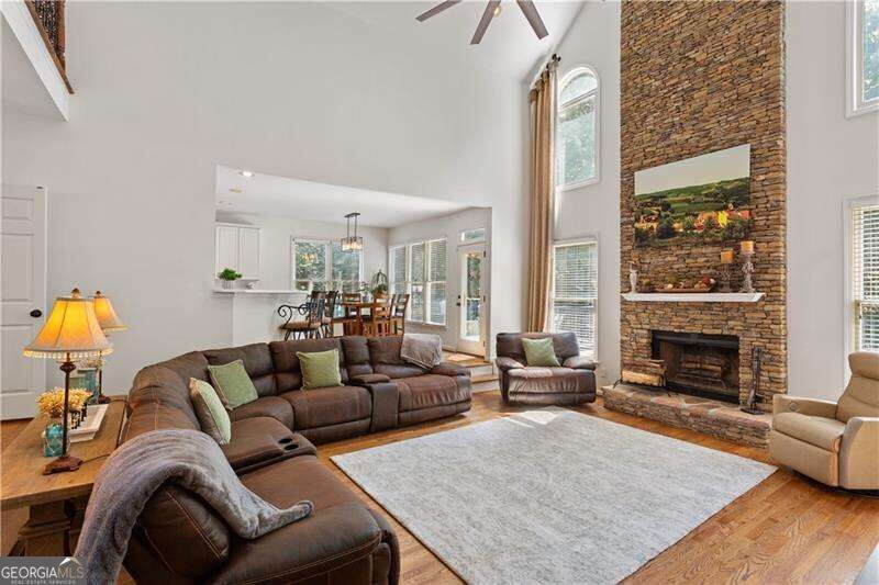 1389 Prestige Valley Drive Property Photo 3
