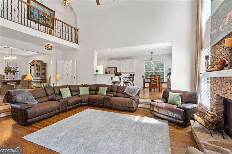 1389 Prestige Valley Drive Property Photo 4