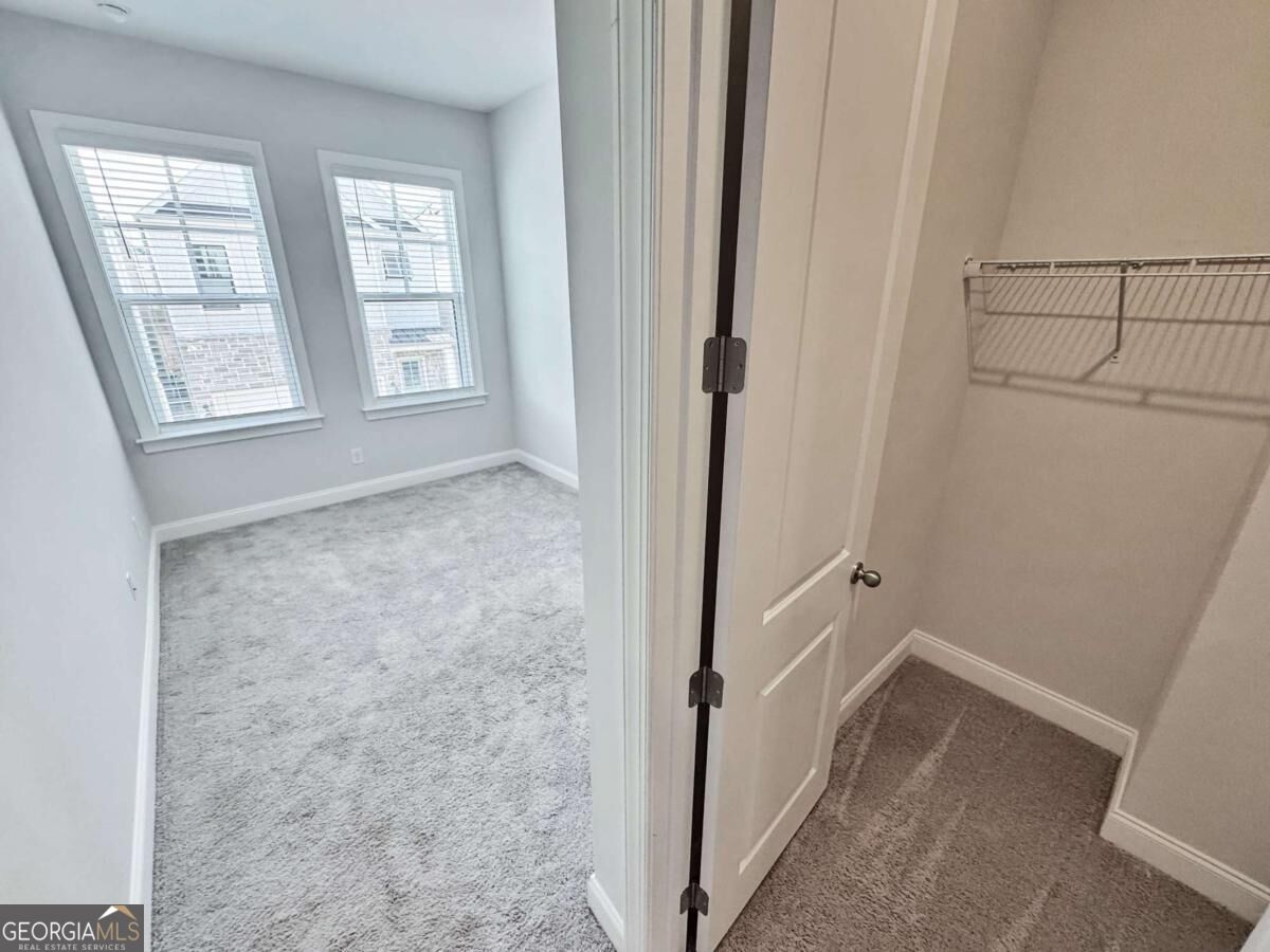 671 Stickley Oak Way Property Photo 23
