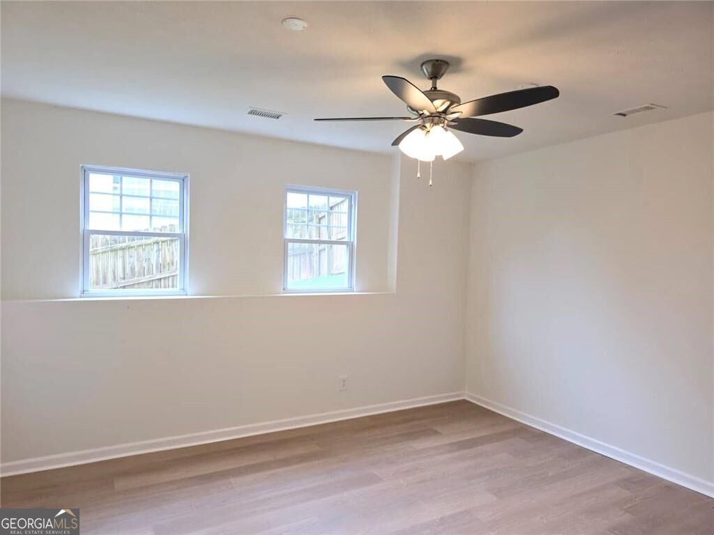 2620 Logan Way Property Photo 17