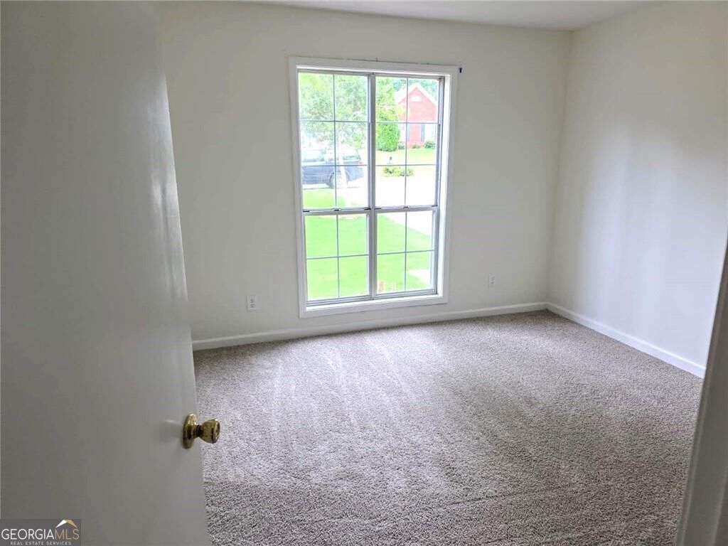 2620 Logan Way Property Photo 21