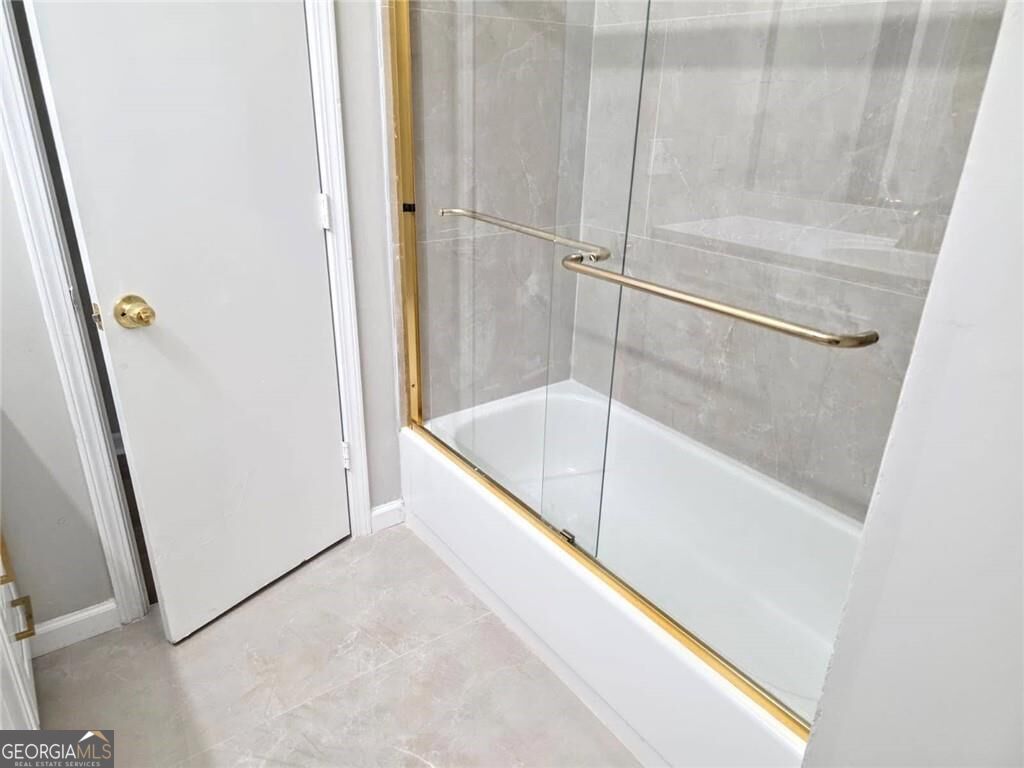 2620 Logan Way Property Photo 25