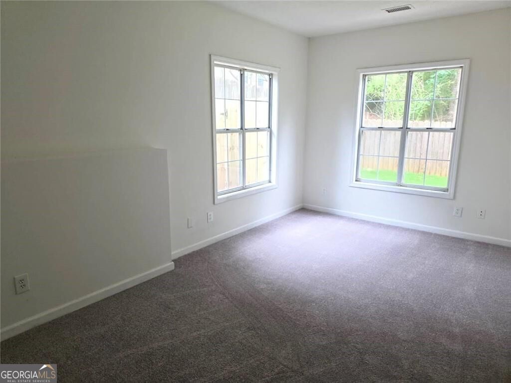 2620 Logan Way Property Photo 32