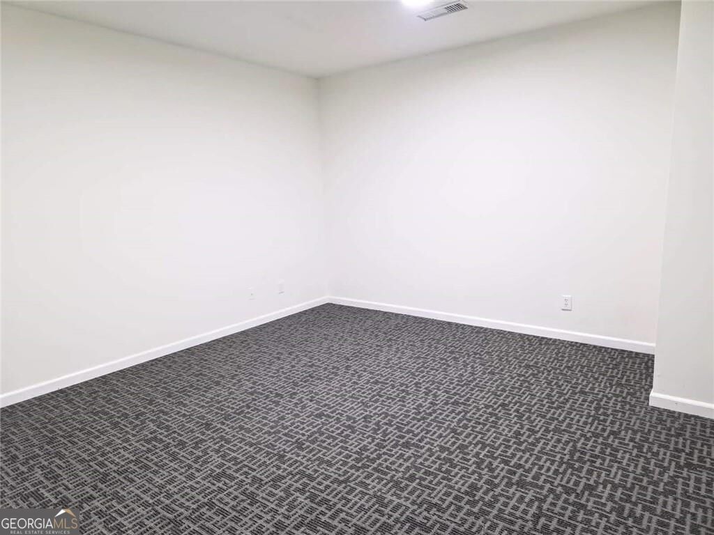 2620 Logan Way Property Photo 33