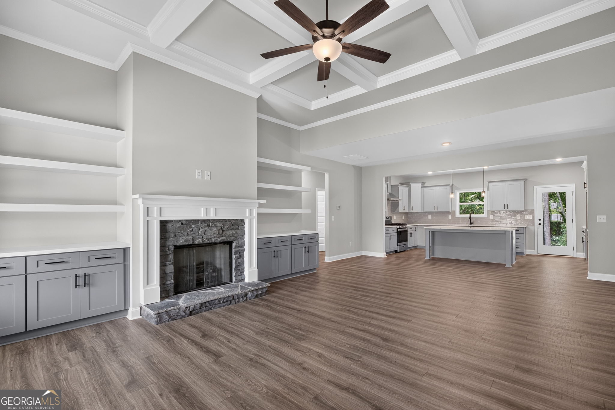 8981 Callaway Drive Property Photo 6