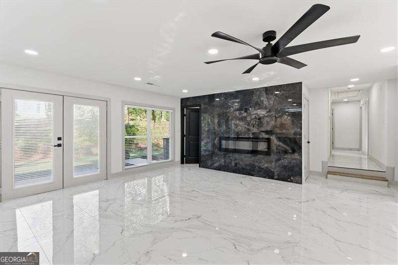 2281 Fox Hound Parkway Property Photo 10