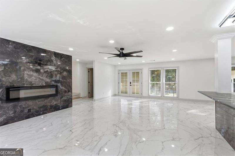 2281 Fox Hound Parkway Property Photo 12