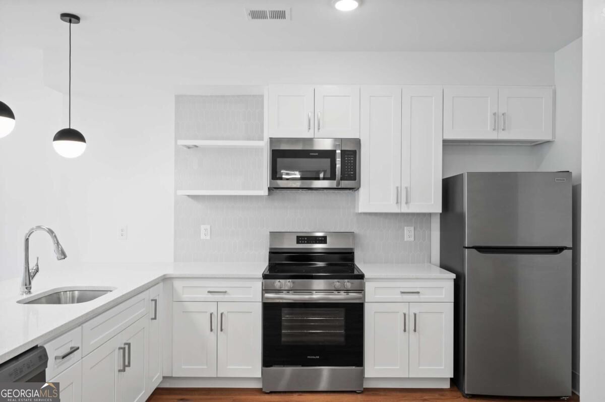 456 Flat Shoals Avenue Se # 402 Property Photo 10