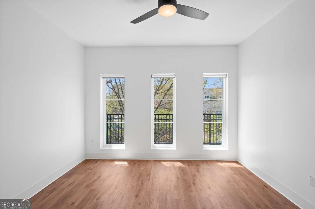 456 Flat Shoals Avenue Se # 402 Property Photo 13