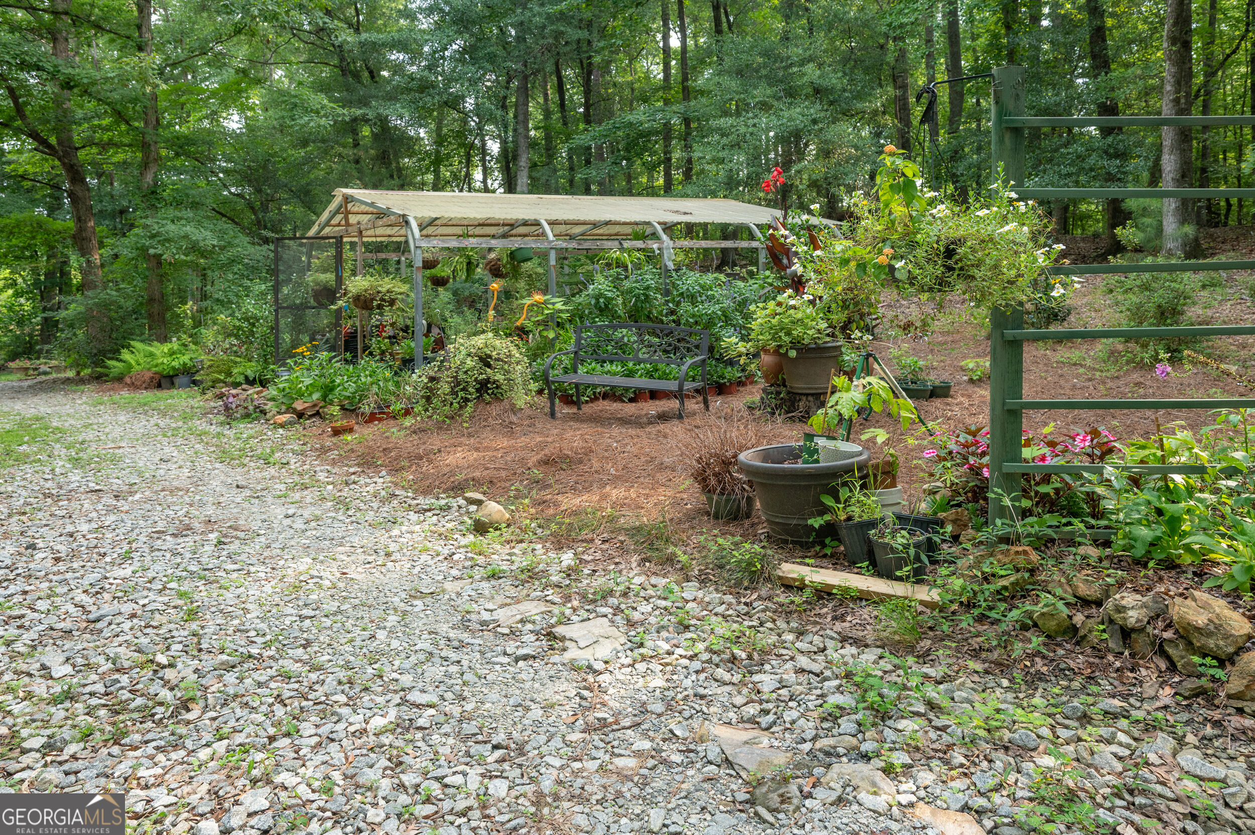 285 Dollar Road Property Photo 3