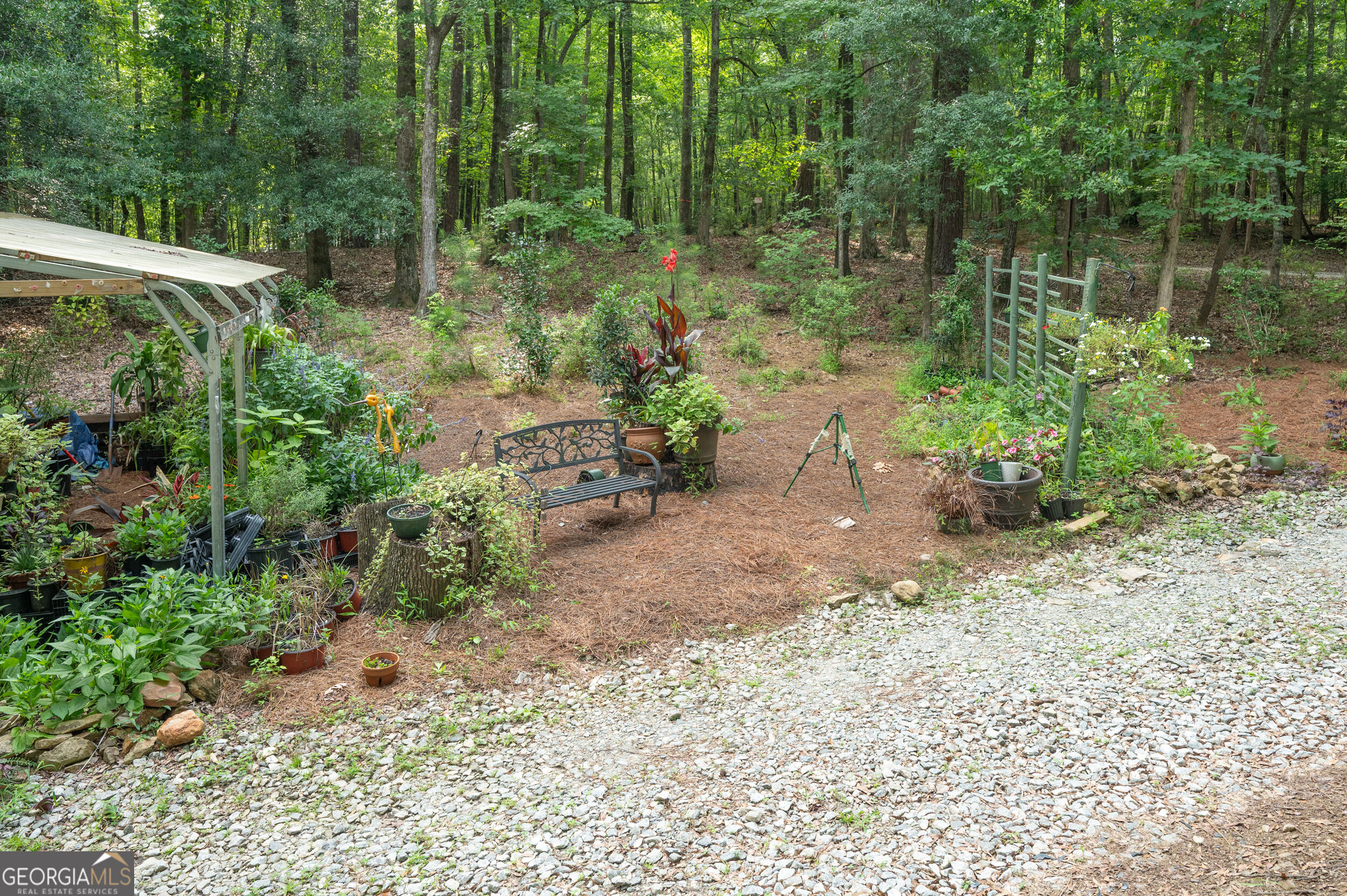 285 Dollar Road Property Photo 5