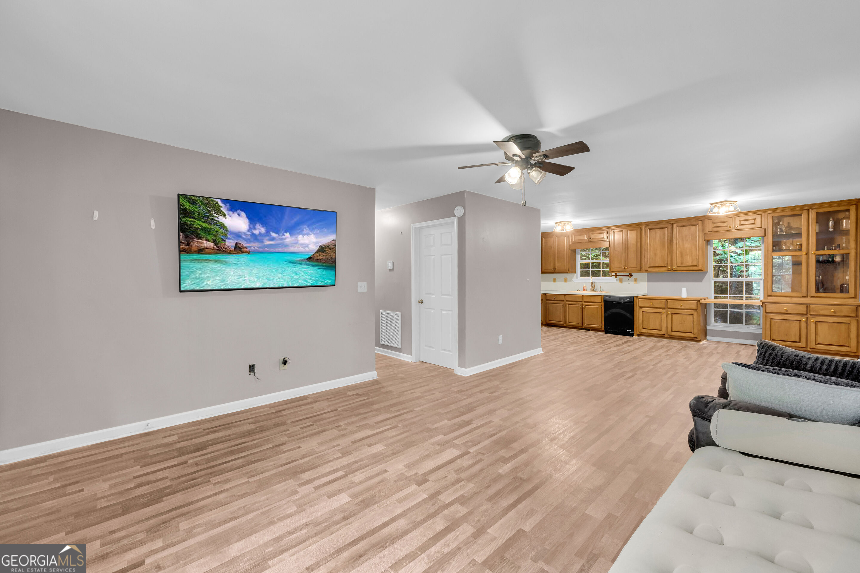549 Travaden Trail Property Photo 3