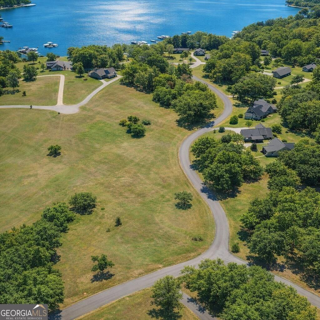 0 Crystal Point Property Photo 4