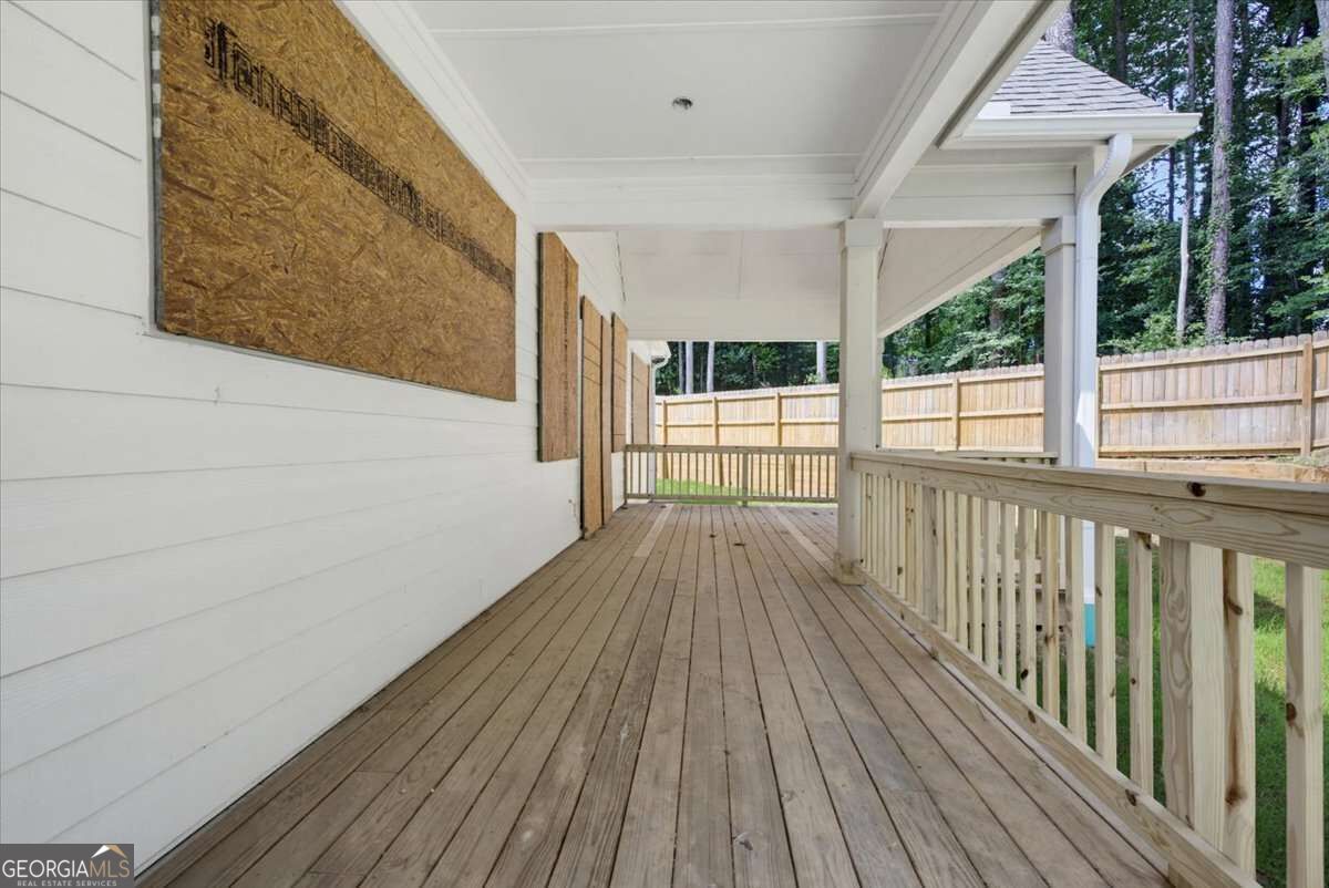 3129 King Walk Drive Property Photo 4