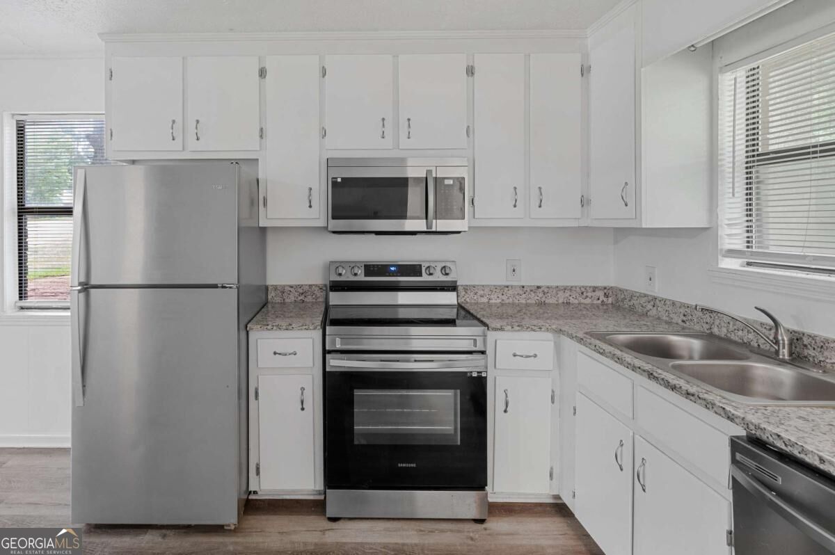 200 Tanglewood Drive # B Property Photo 8
