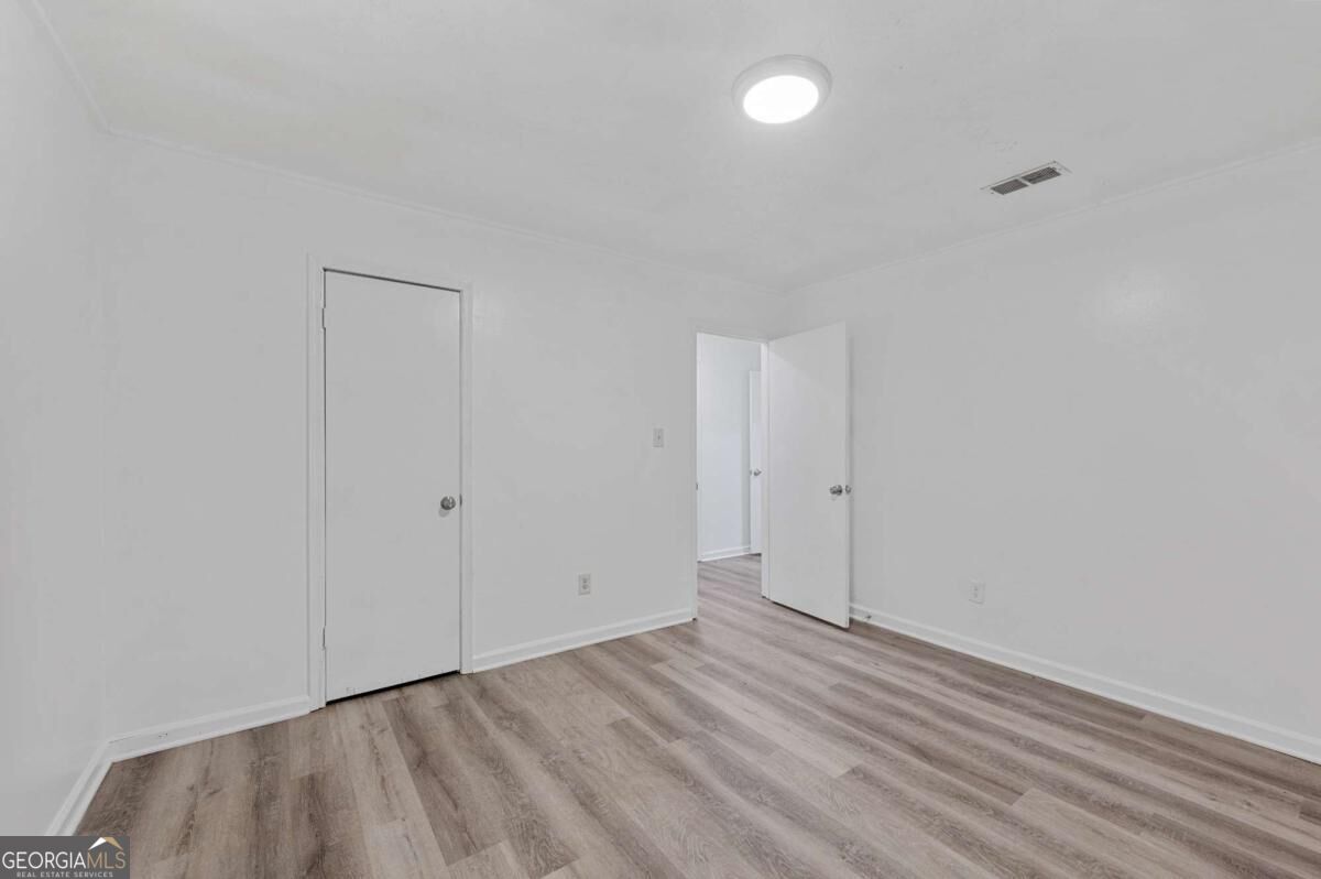 200 Tanglewood Drive # B Property Photo 12