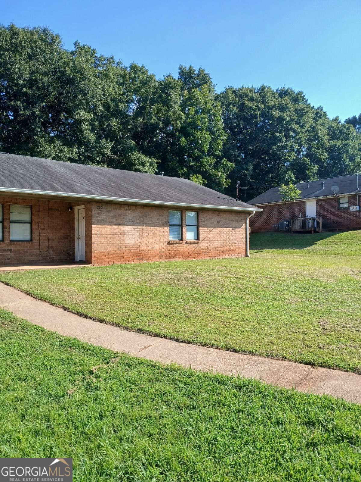200 Tanglewood Drive # B Property Photo 15