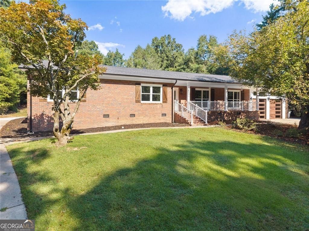 1492 Burns Drive Ne Property Photo 3