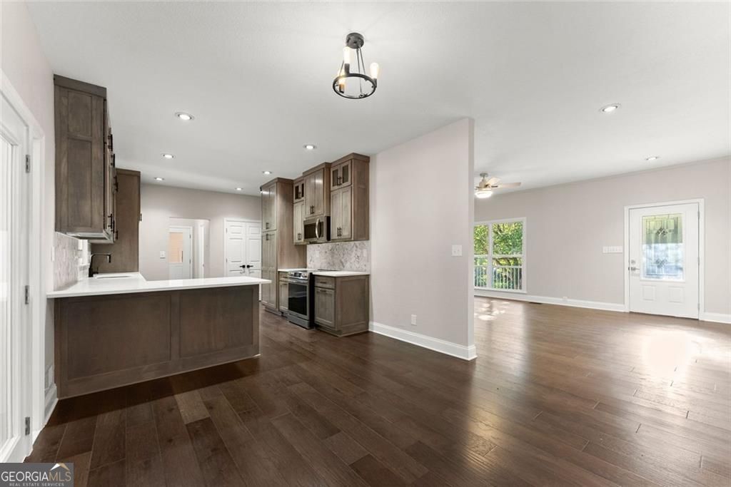 1492 Burns Drive Ne Property Photo 25