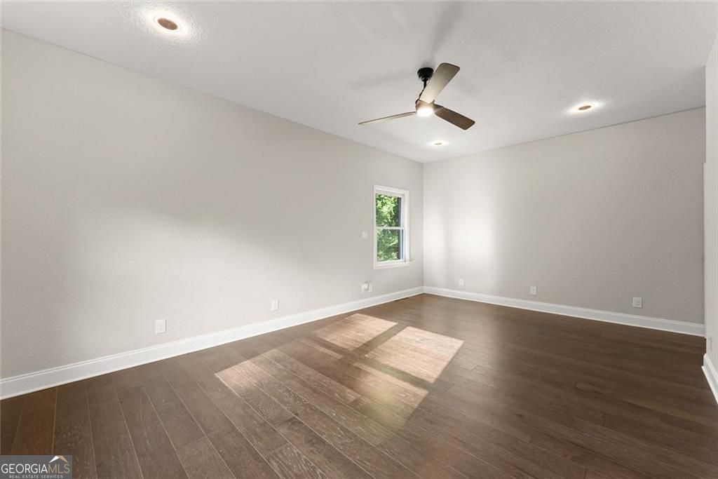 1492 Burns Drive Ne Property Photo 36