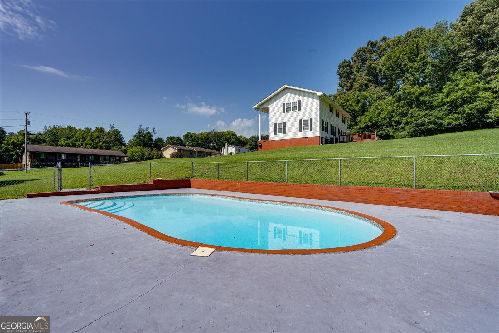 60 Shamrock Drive Property Photo 8