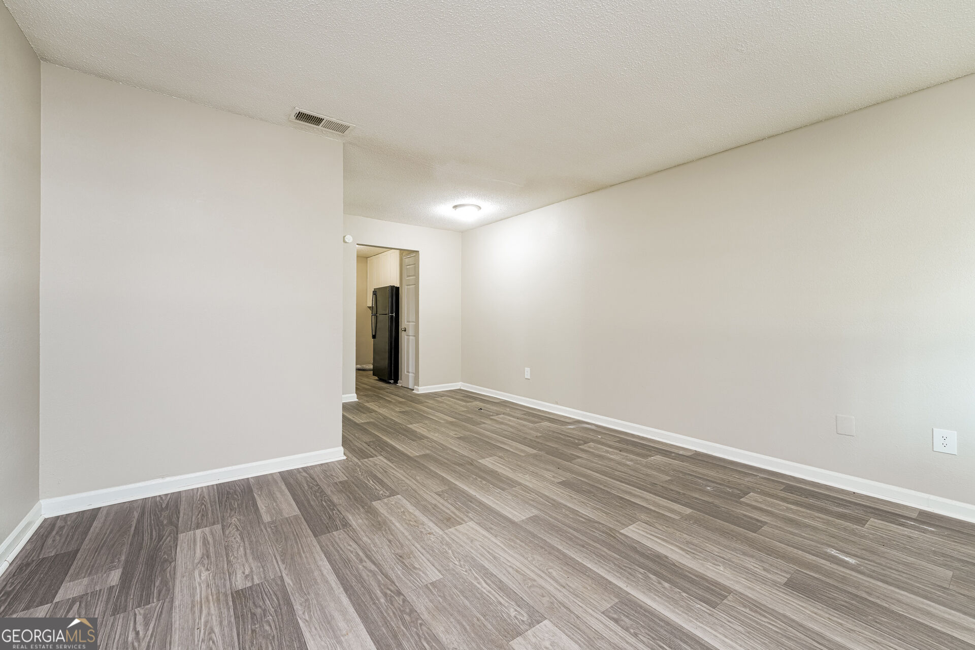 165 Amethyst Drive Property Photo 4