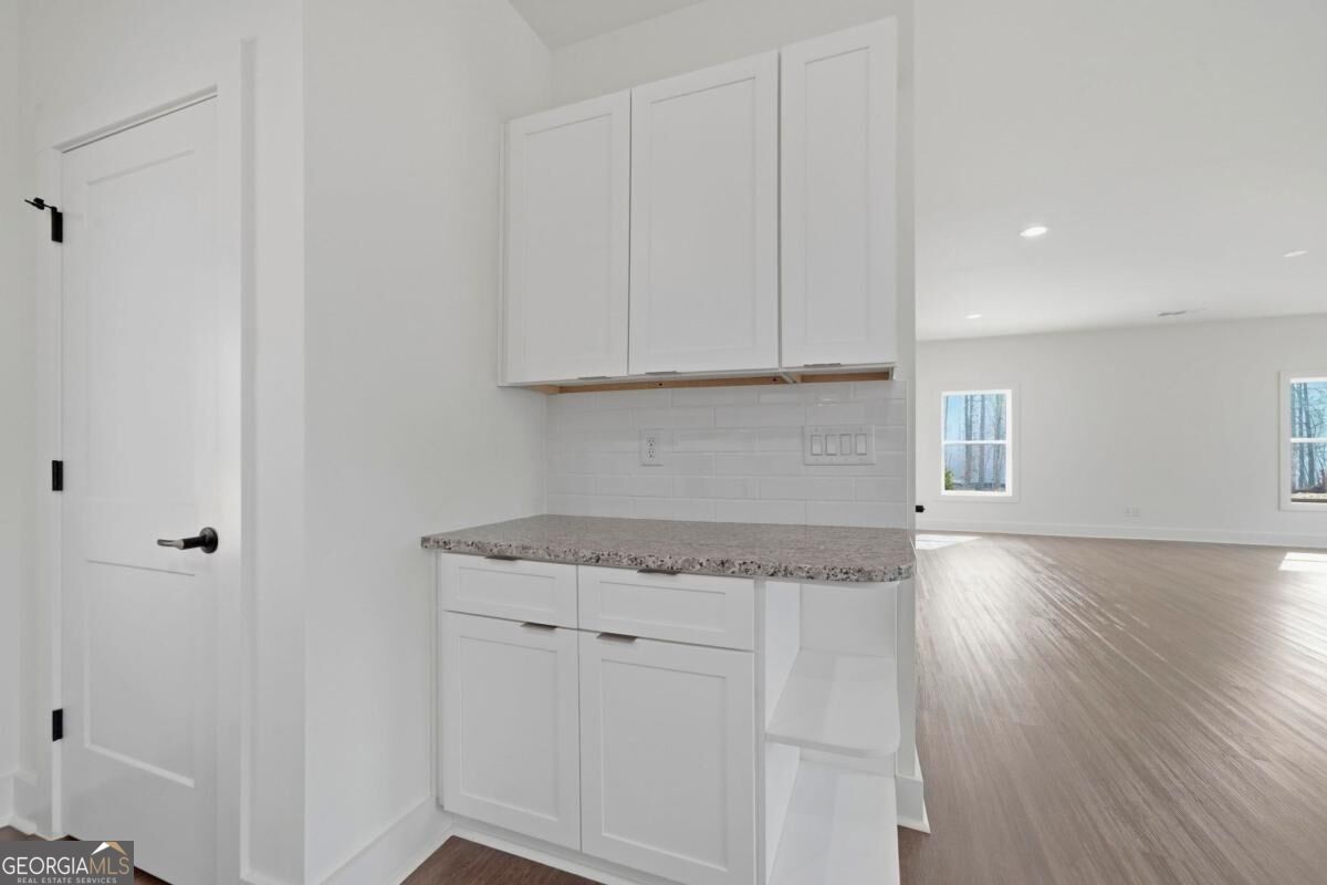 105 Tanglewood Drive Property Photo 15