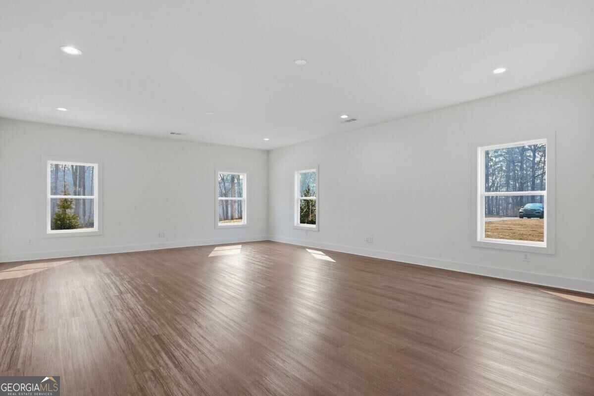 105 Tanglewood Drive Property Photo 16