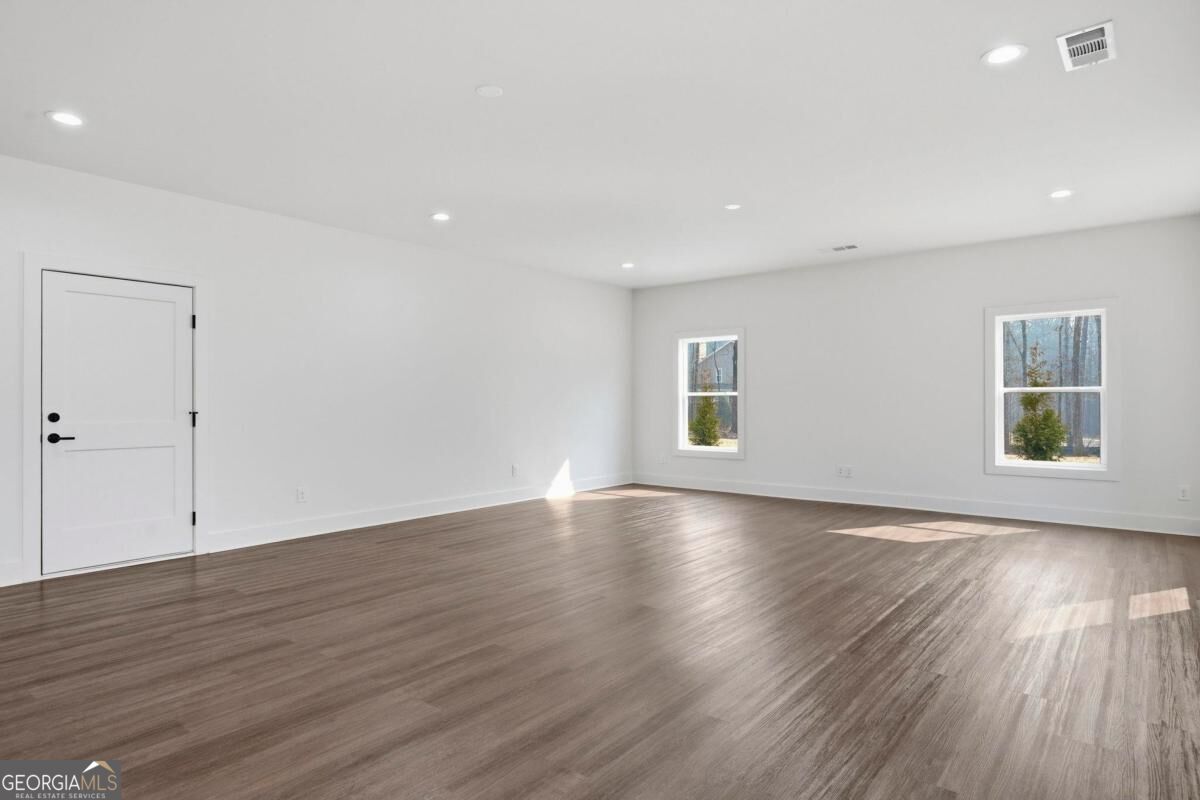105 Tanglewood Drive Property Photo 18