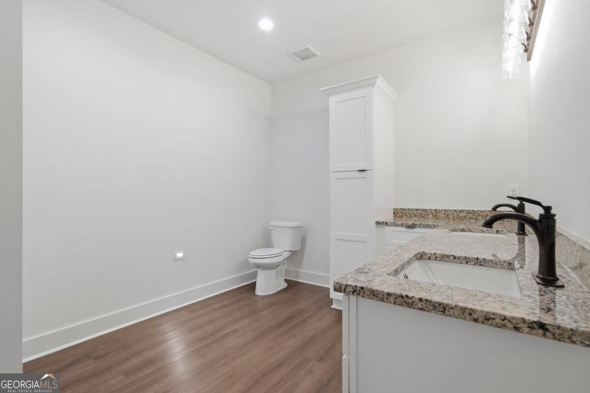 105 Tanglewood Drive Property Photo 24