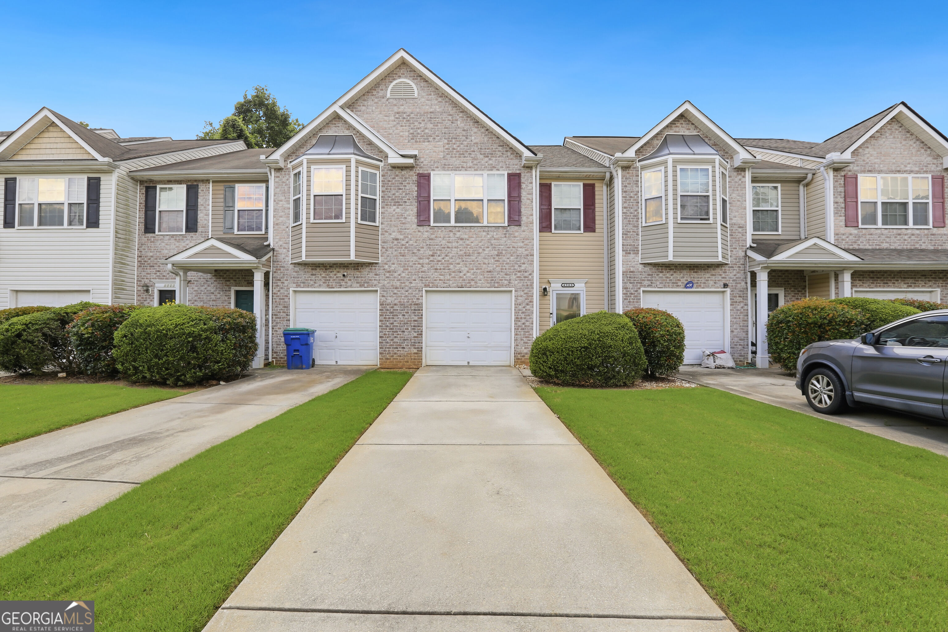 4908 Sierra Way Property Photo 1