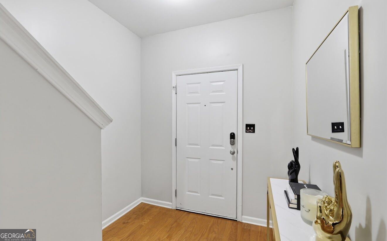 4908 Sierra Way Property Photo 6