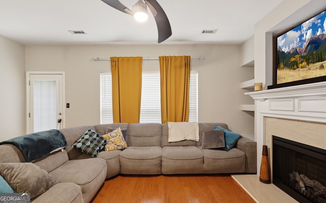 4908 Sierra Way Property Photo 8